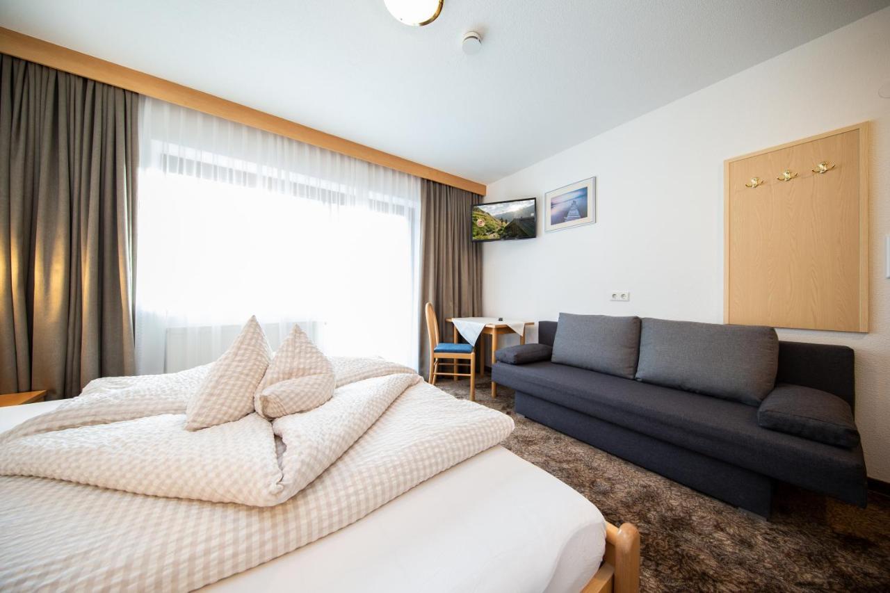 Tonis Ferienheim Apartment Сьолден Екстериор снимка